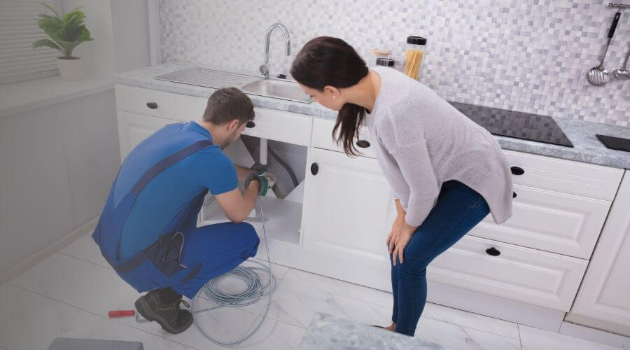 Professional expert plumbing services in Holdenville, OK
